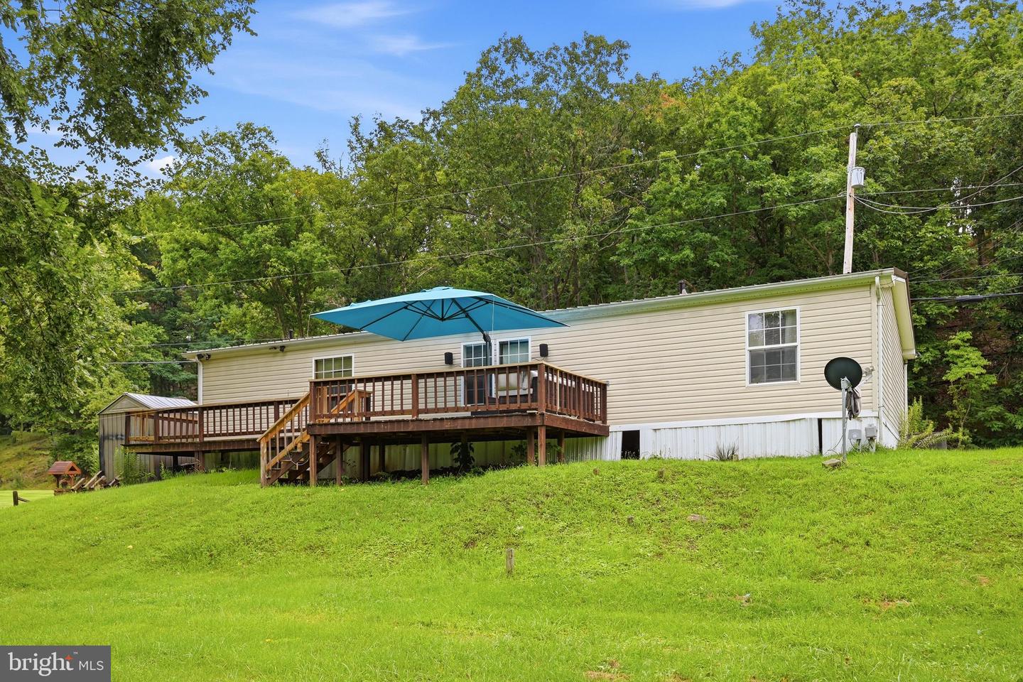 659 N Mountain Rd Property Photo 26