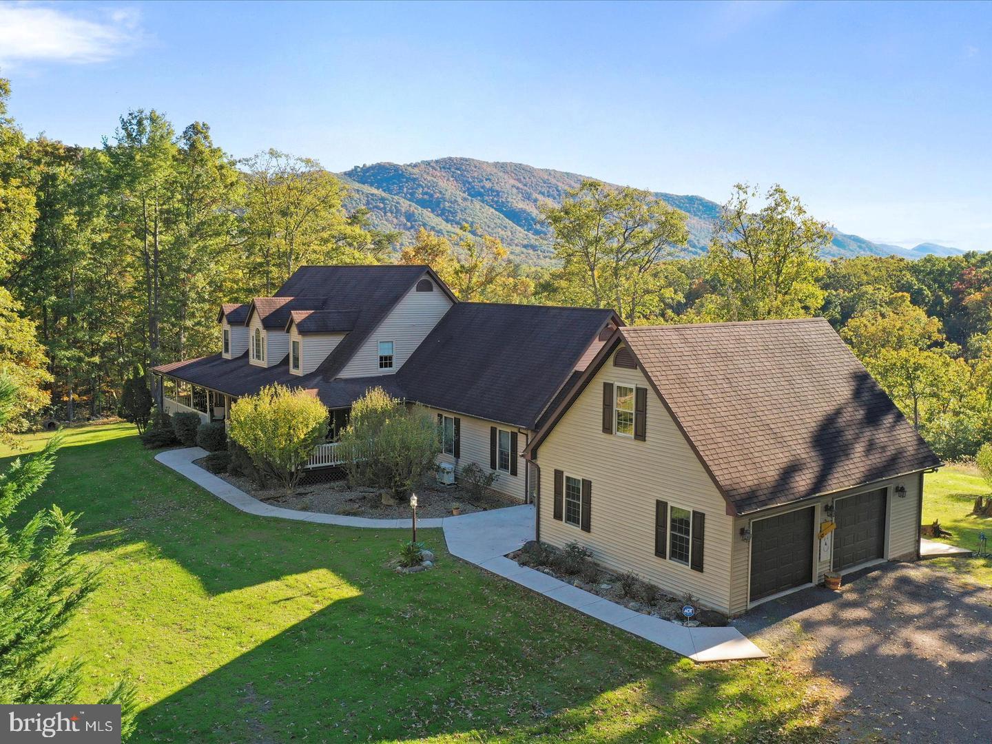 714 FOREST GLEN DR