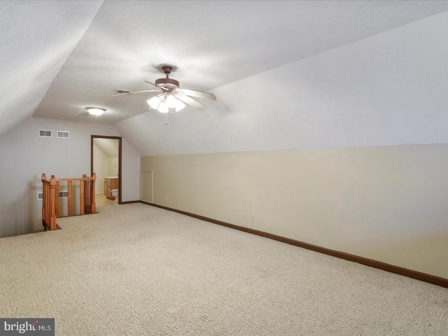 714 Forest Glen Dr Property Photo 41