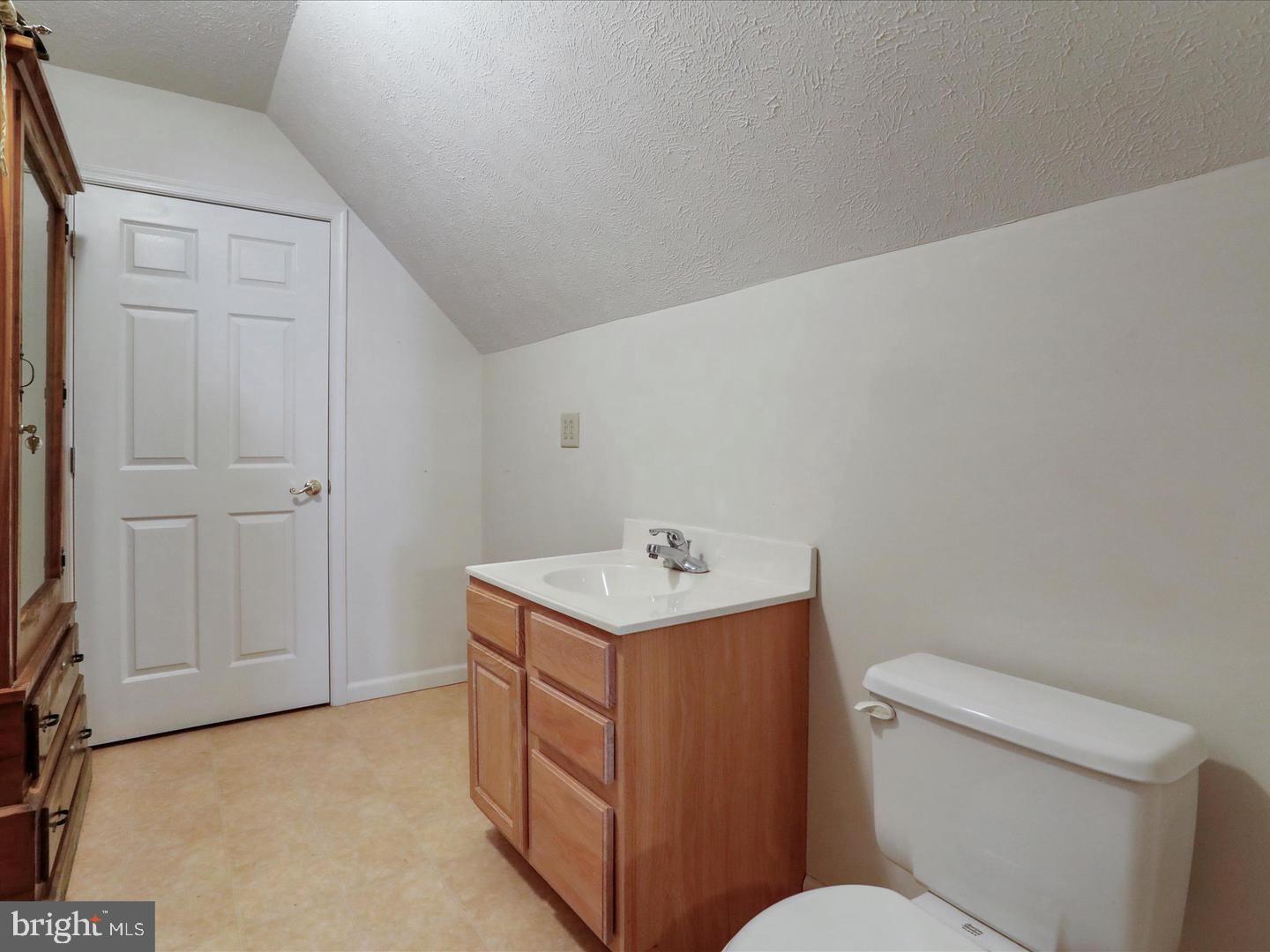 714 Forest Glen Dr Property Photo 42