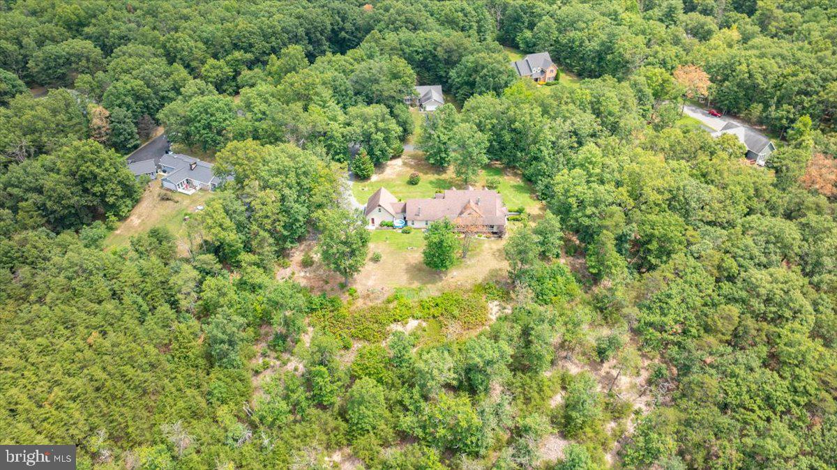 714 Forest Glen Dr Property Photo 73