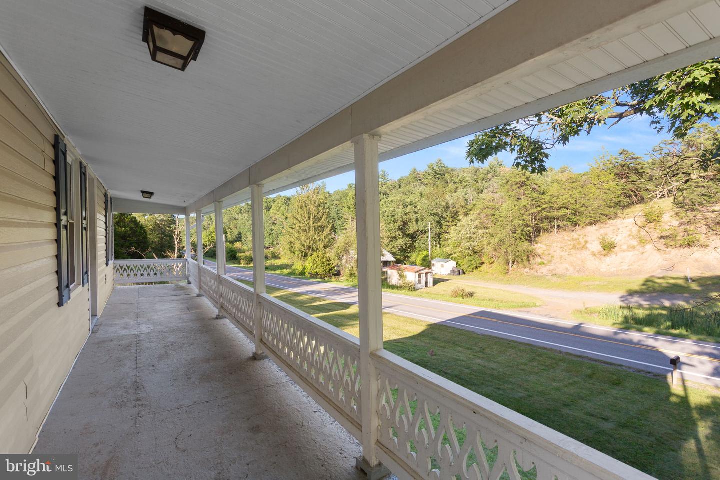 17514 State Road 259 Property Photo 15