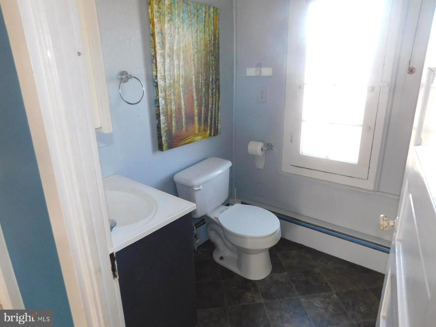 105 E Main St Property Photo 27