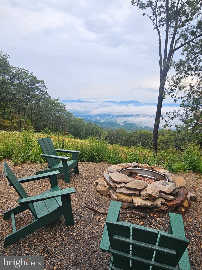 5496 S Branch Mountain Rd Property Photo 11