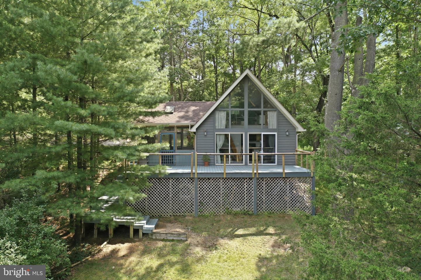 590 Whispering Pines Way Property Photo 47