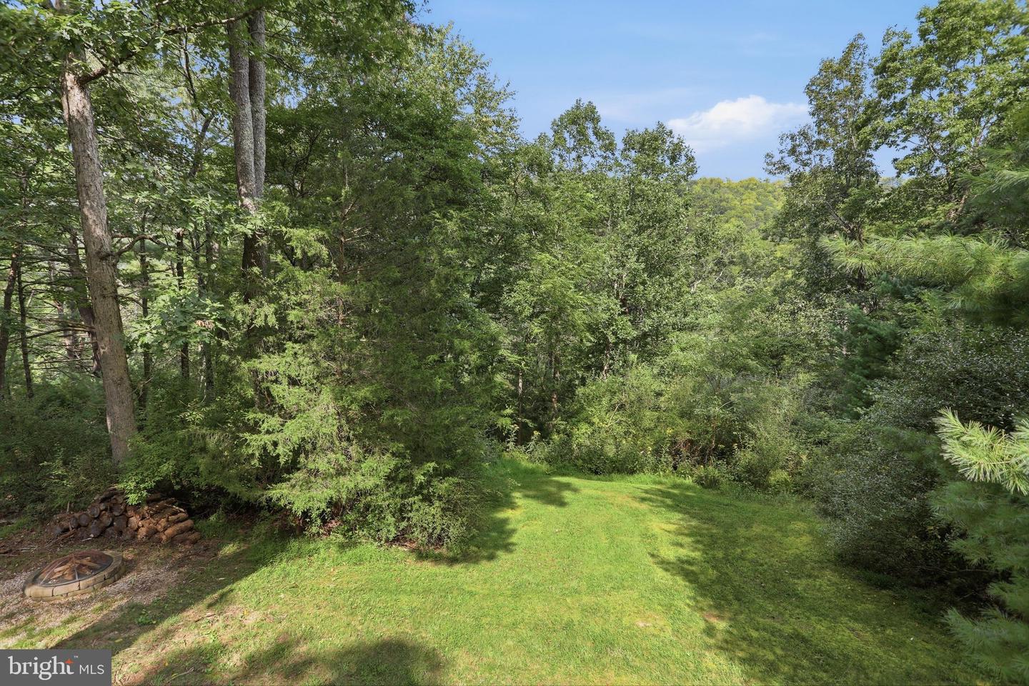 590 Whispering Pines Way Property Photo 49