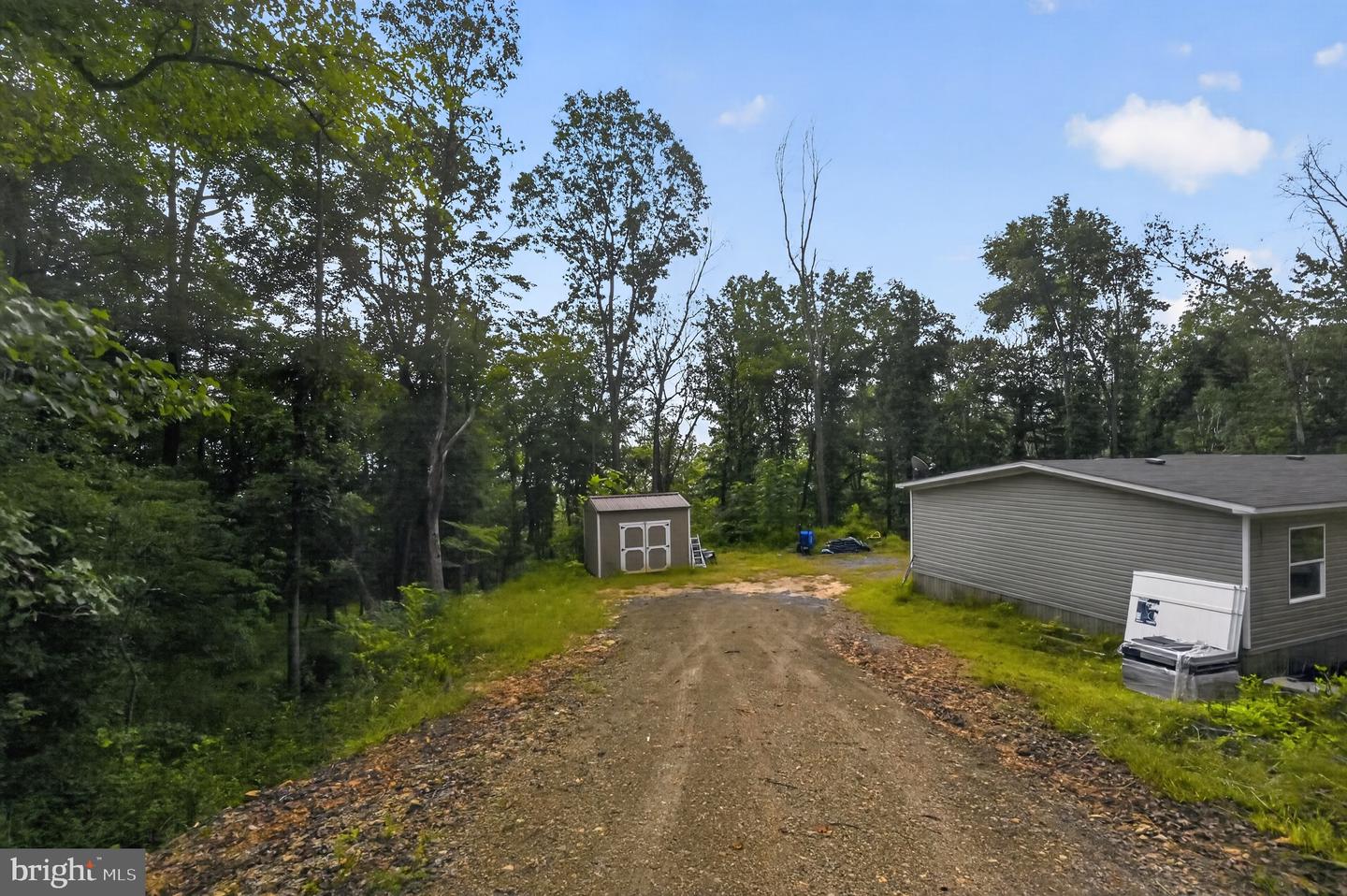 123 Johnny St Property Photo 2