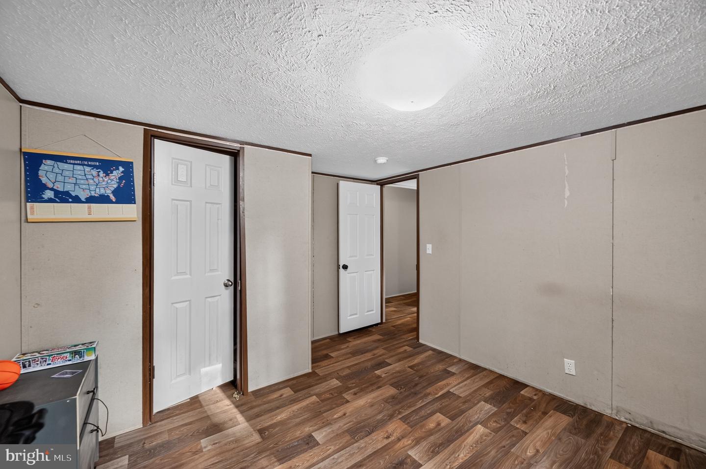 123 Johnny St Property Photo 22