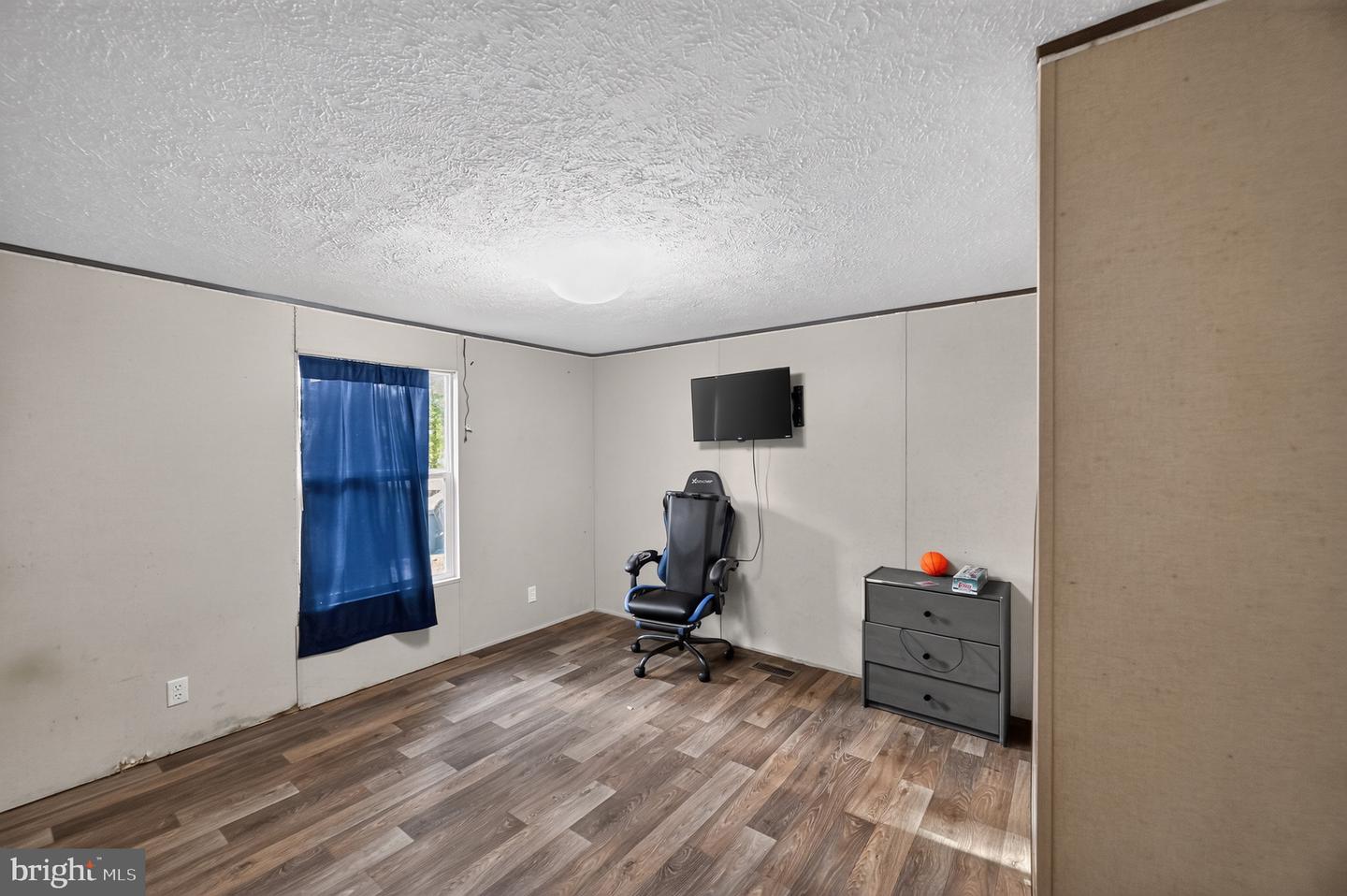 123 Johnny St Property Photo 26