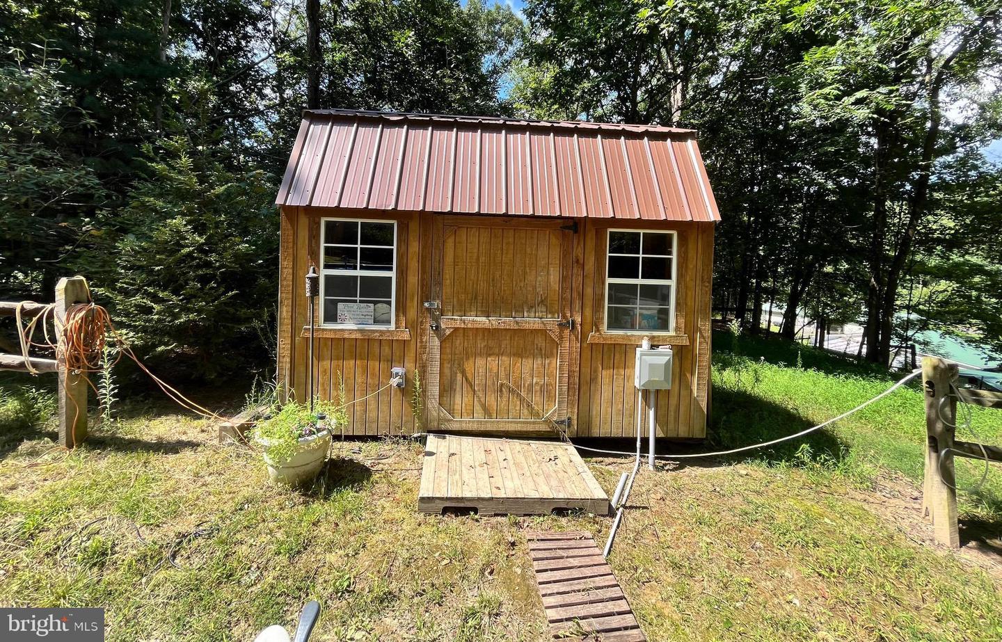 38 Oak Hill Rd Property Photo 26
