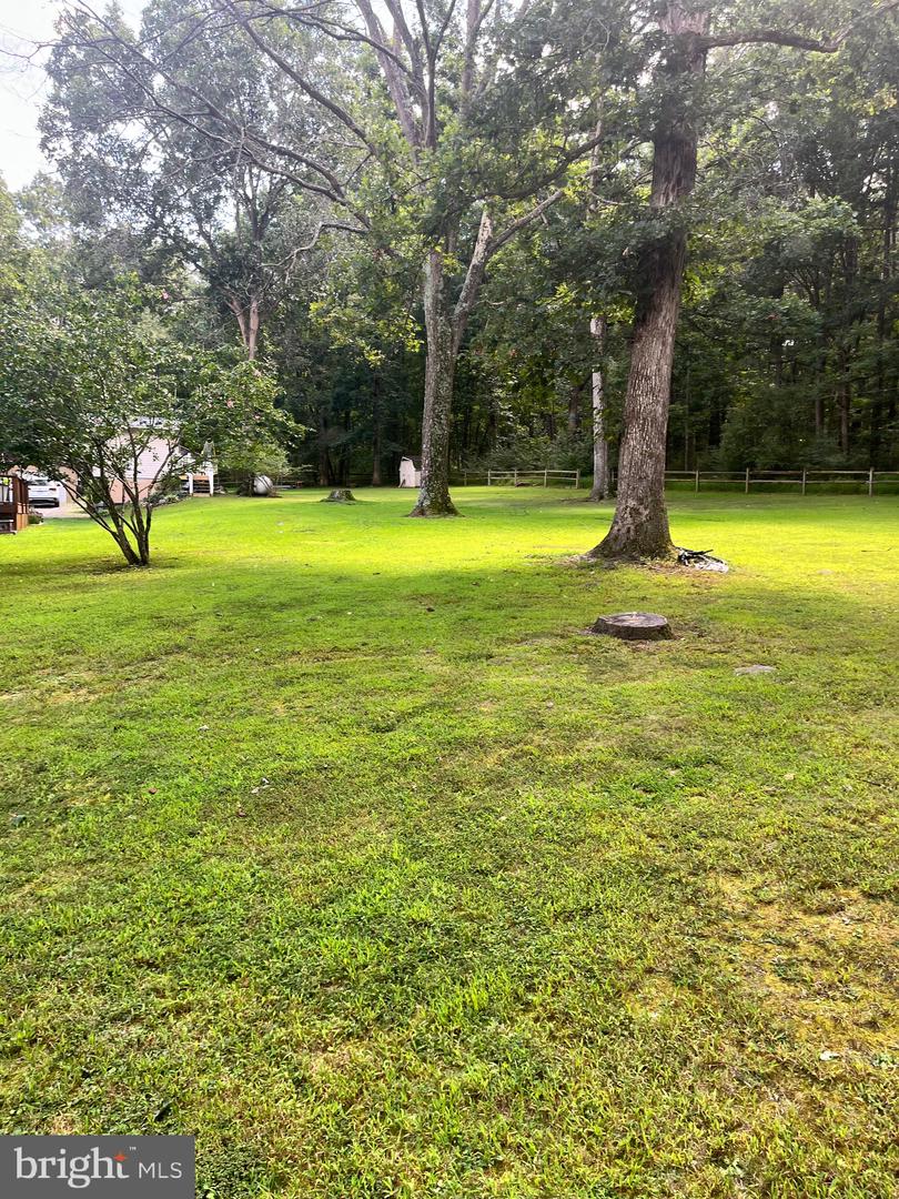 38 Oak Hill Rd Property Photo 28