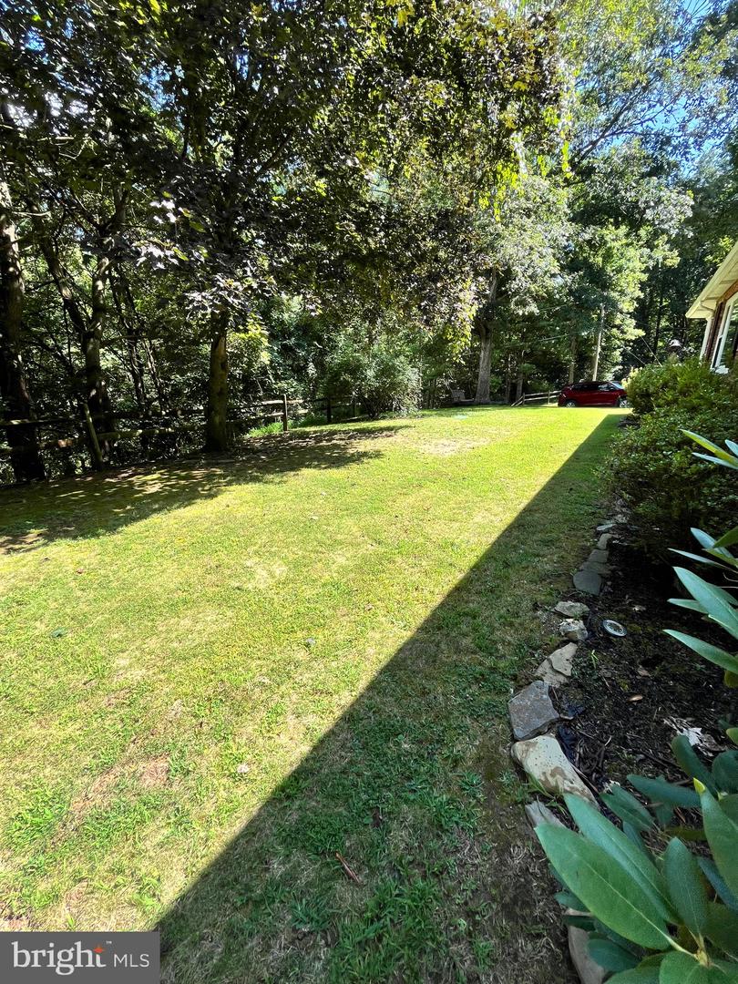 38 Oak Hill Rd Property Photo 30