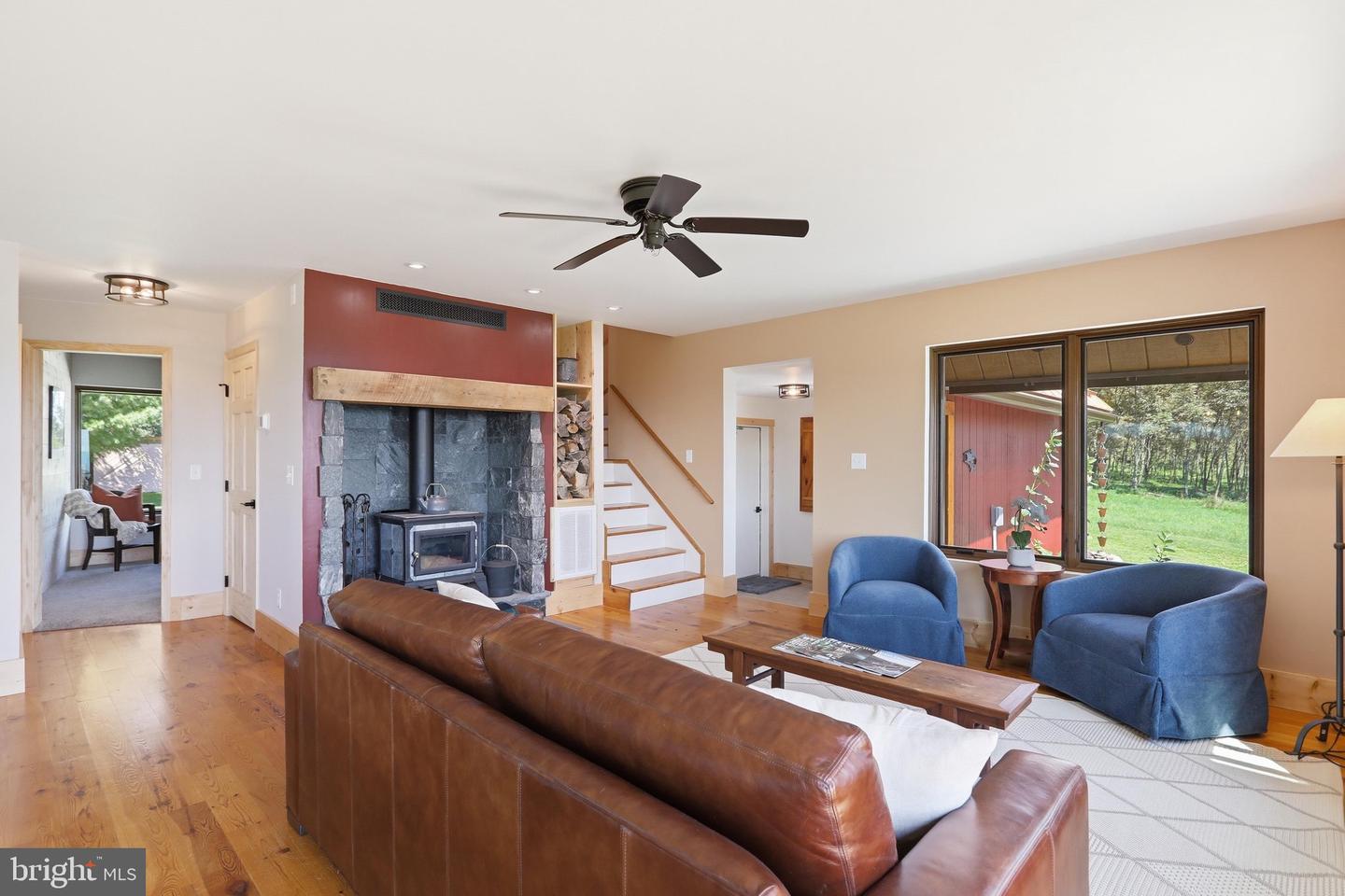 9704 Howards Lick Rd Property Photo 11