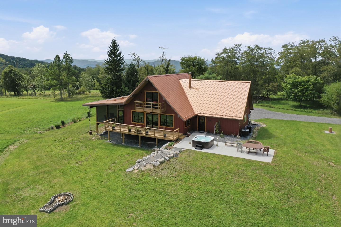 9704 Howards Lick Rd Property Photo 62