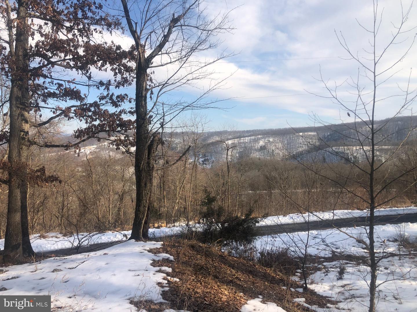 21 Lost River Bluffs Property Photo 8