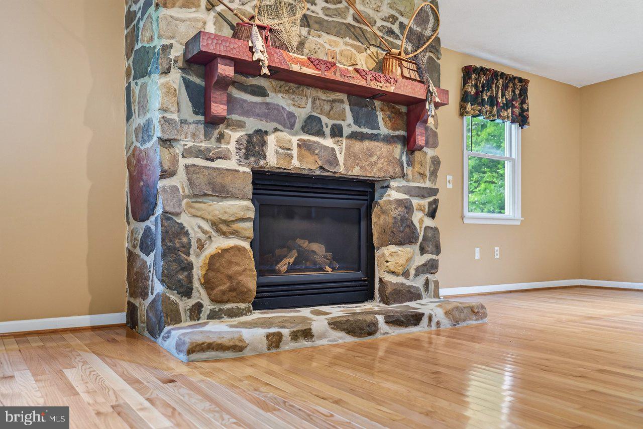 801 Moyers Ln Property Photo 24