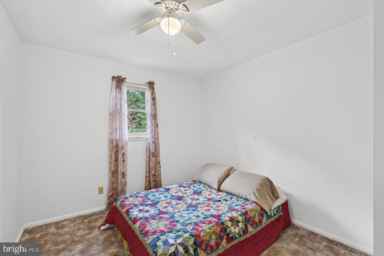 801 Moyers Ln Property Photo 38
