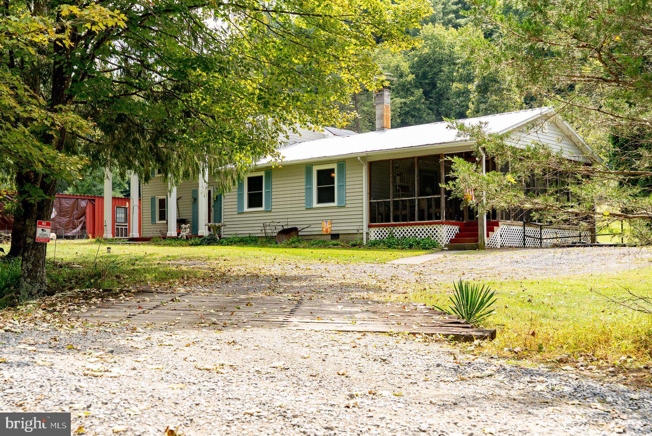 916 Moyers Ln Property Photo 45
