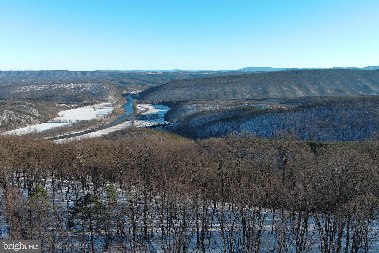 139 BLUFFS ON THE POTOMAC Property Photo 1