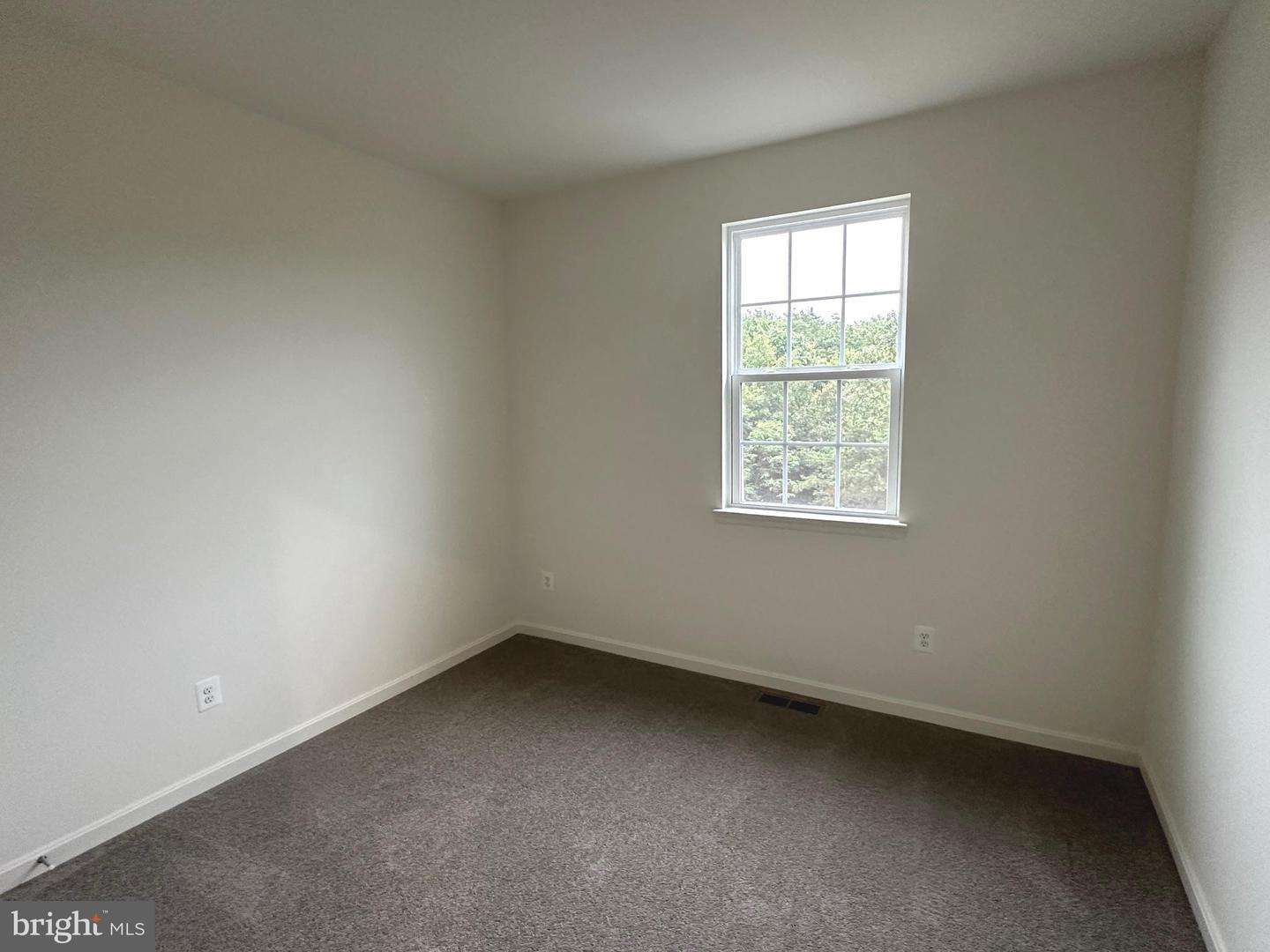 60 Cornwell Property Photo 16