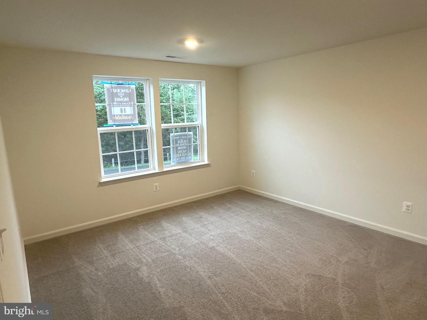 60 Cornwell Property Photo 19