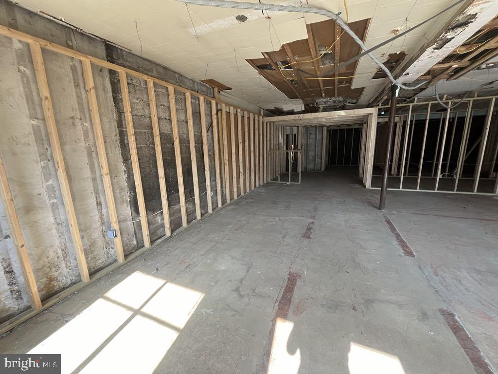 41 S Bolton St Property Photo 4