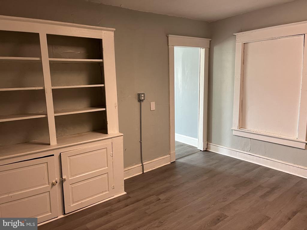 41 S Bolton St Property Photo 28