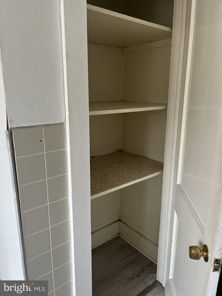 41 S Bolton St Property Photo 35
