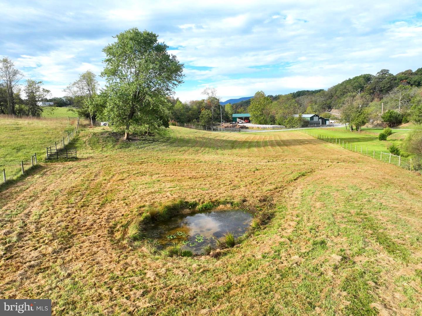1.50 Ac Hickory Hill Rd Property Photo 3