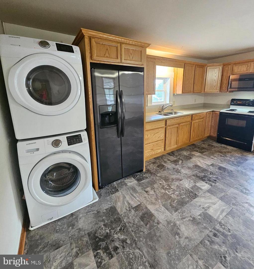 449 Harmison Ln Property Photo 22