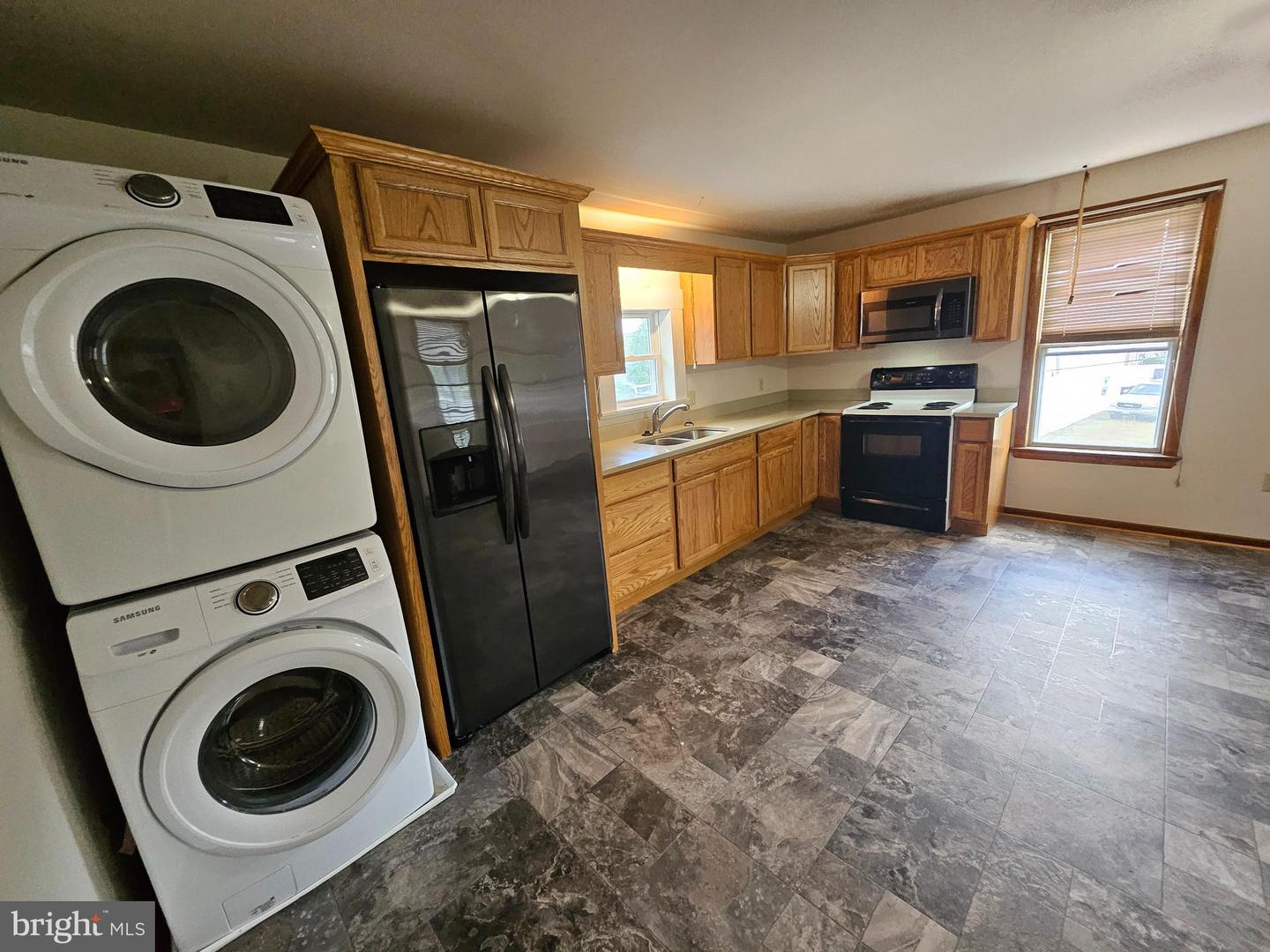 449 Harmison Ln Property Photo 23