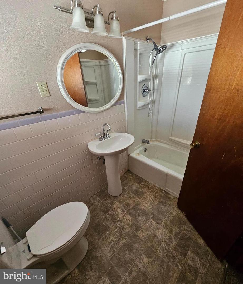 449 Harmison Ln Property Photo 27