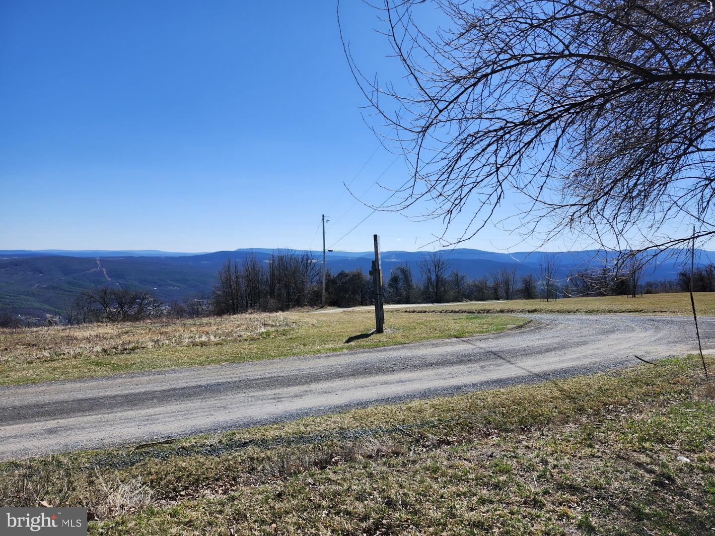 Skyview Dr. / Echo Dr. Property Photo 21