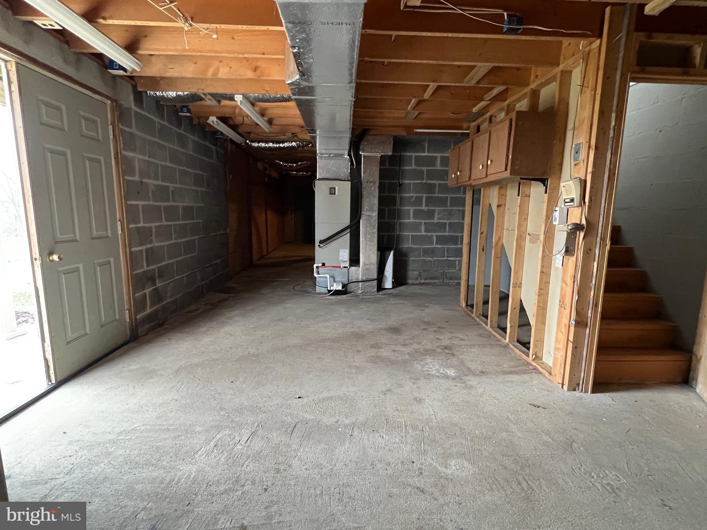 2932 Kerns School Rd Property Photo 24
