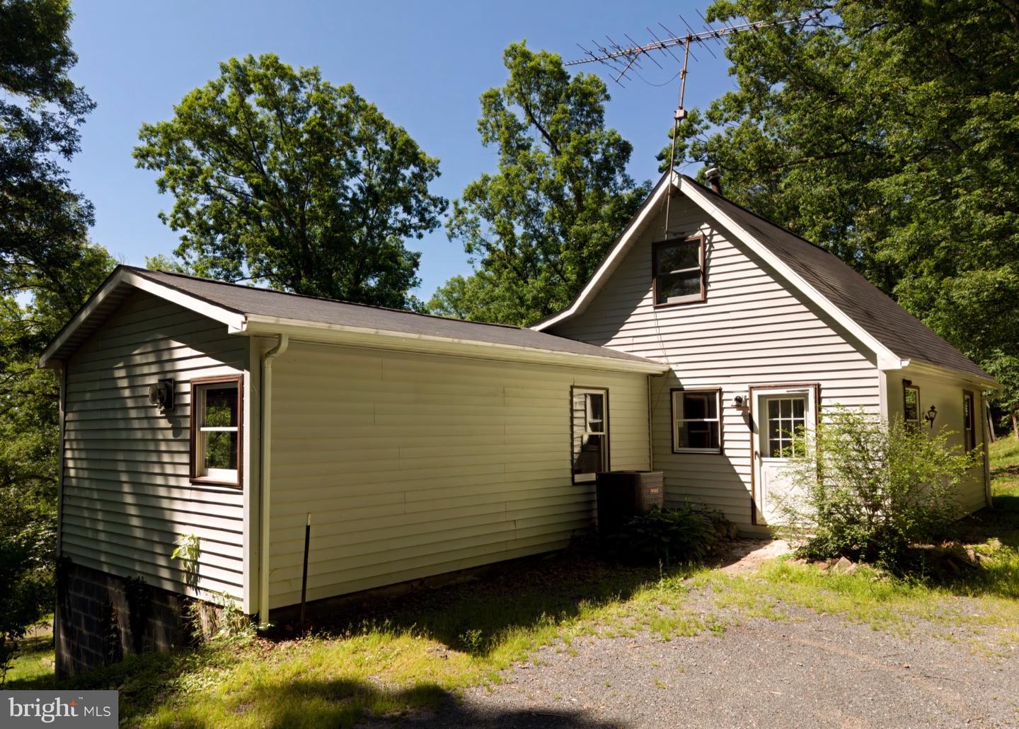 2932 Kerns School Rd Property Photo 31