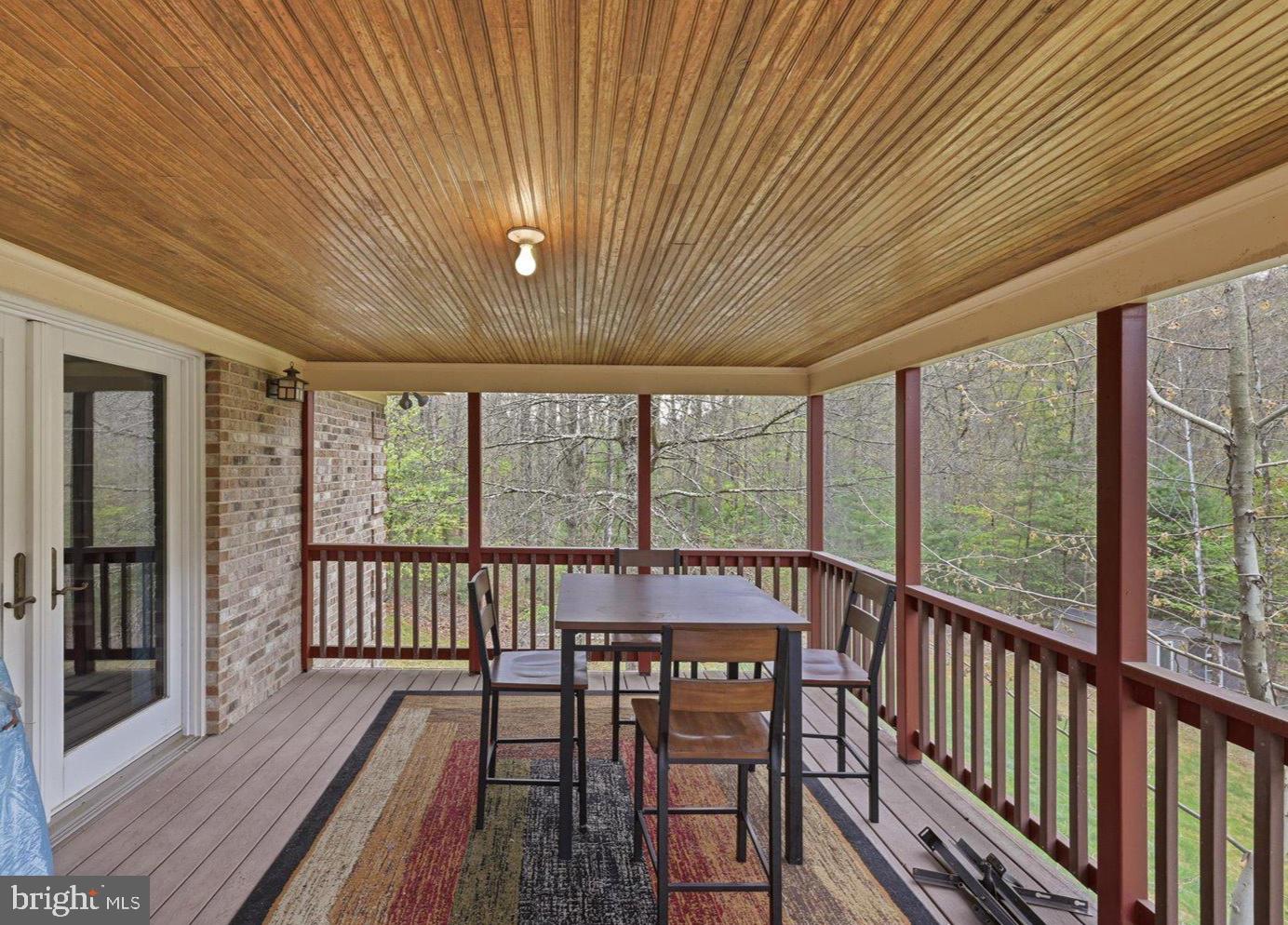 783 Ritters Valley Dr Property Photo 10