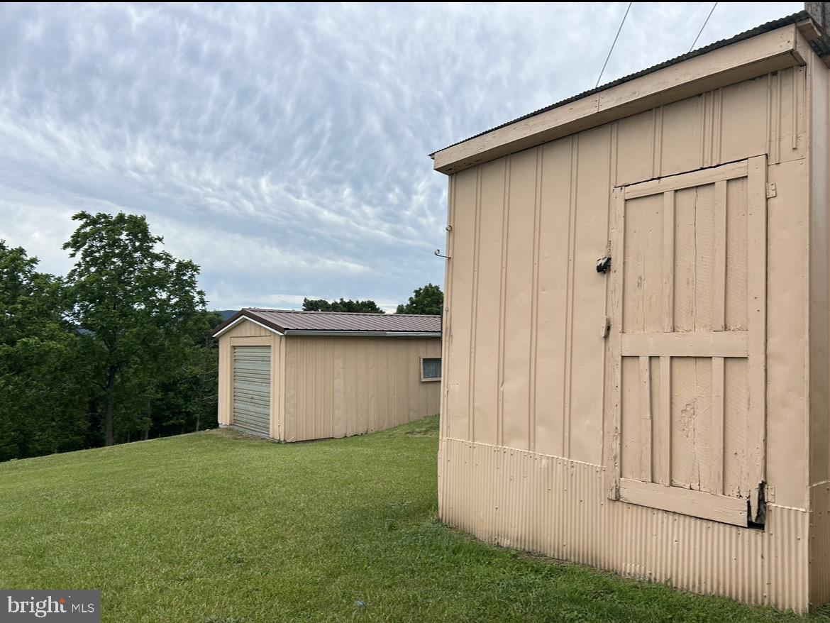 1843 Heide Cooper Rd Property Photo 24
