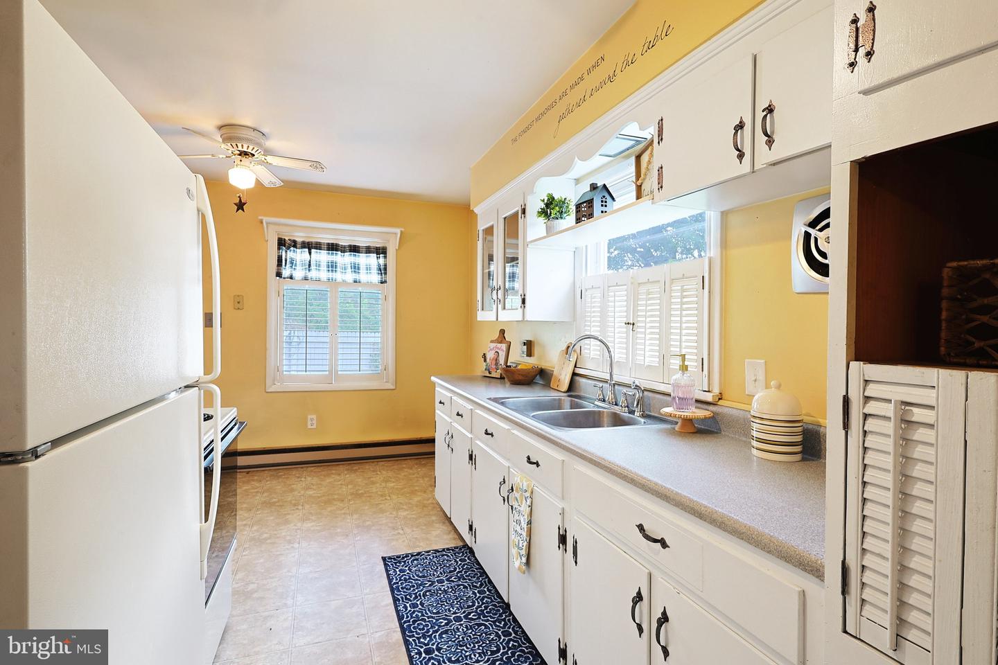 513 2nd St Property Photo 17