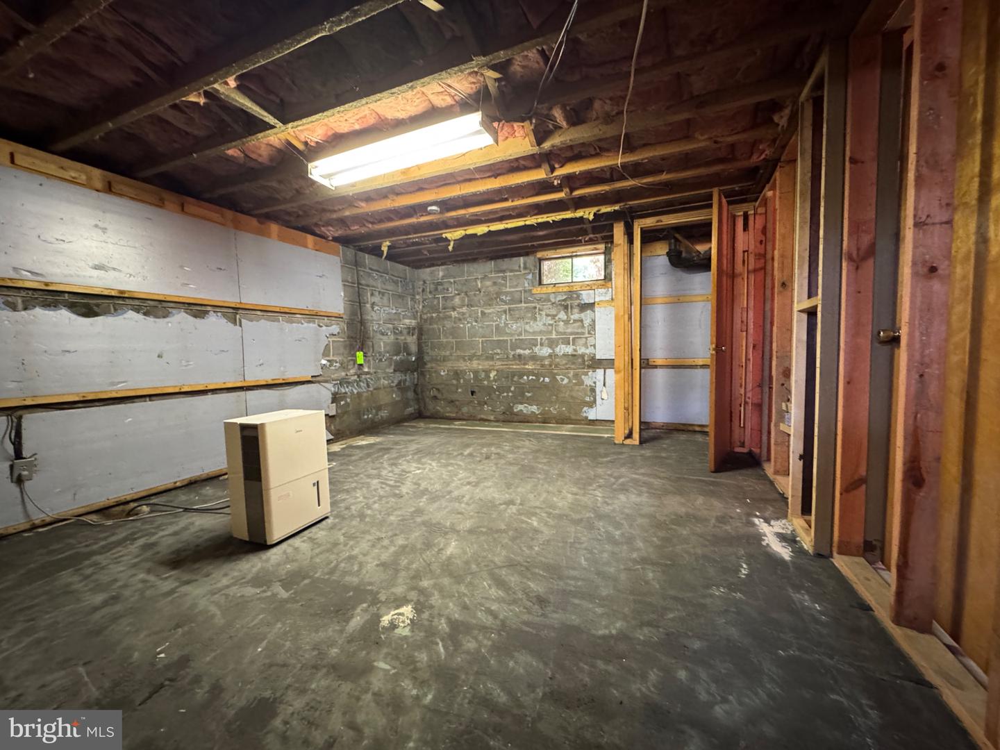 513 2nd St Property Photo 38