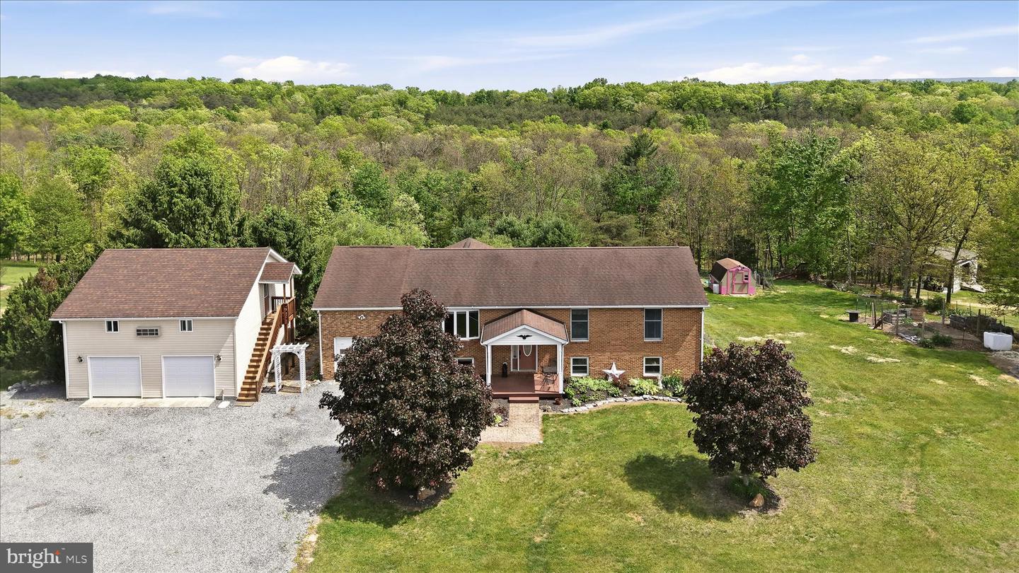 760 Timber Ridge Rd Property Photo 2