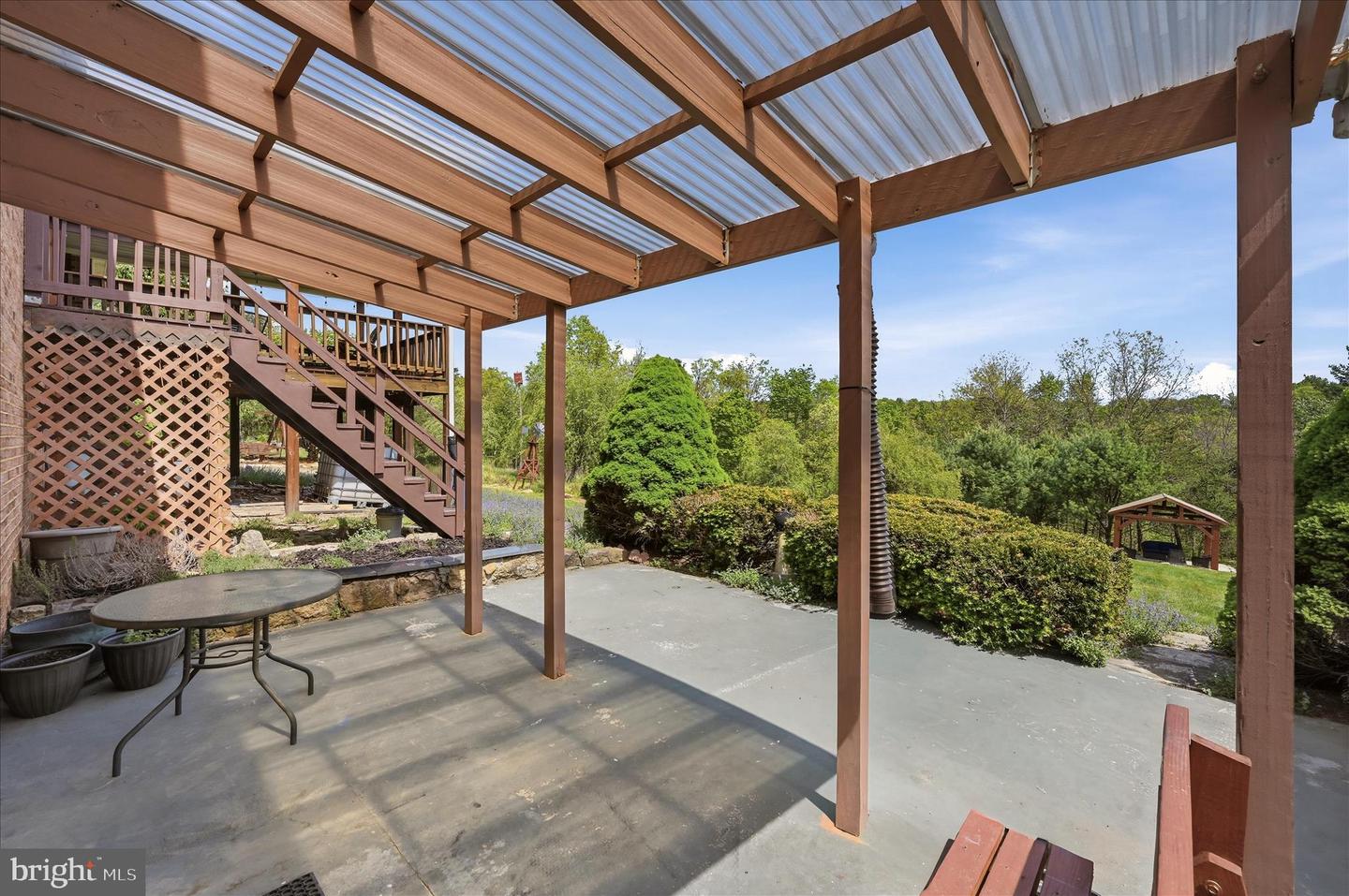 760 Timber Ridge Rd Property Photo 15