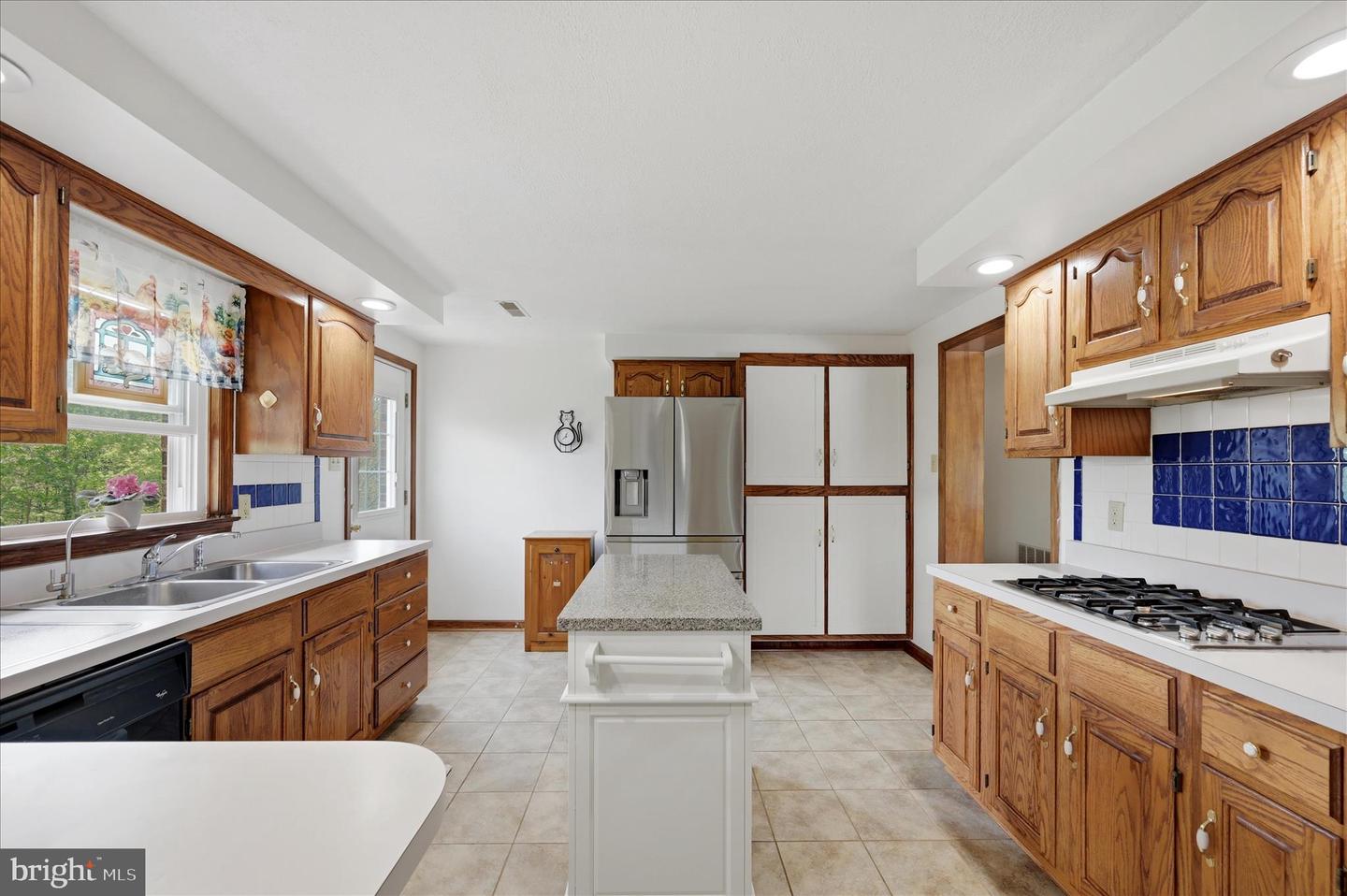 760 Timber Ridge Rd Property Photo 24