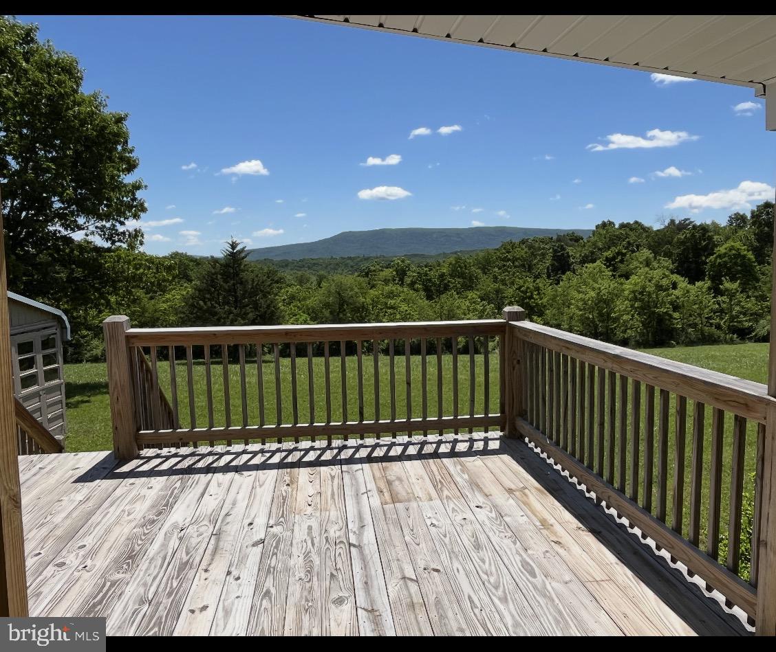 530 Jordans Property Photo 8