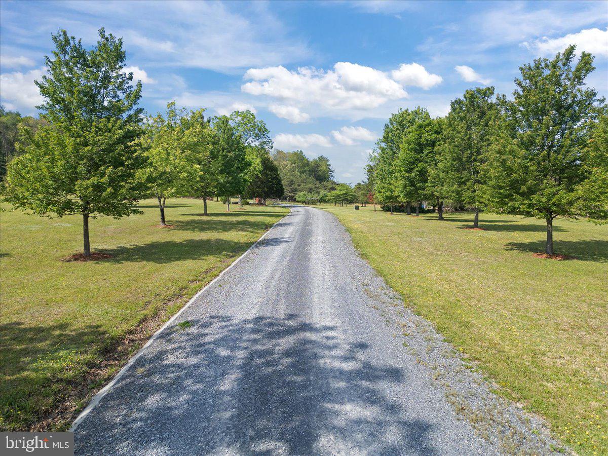 1054 River Bend Dr Property Photo 14