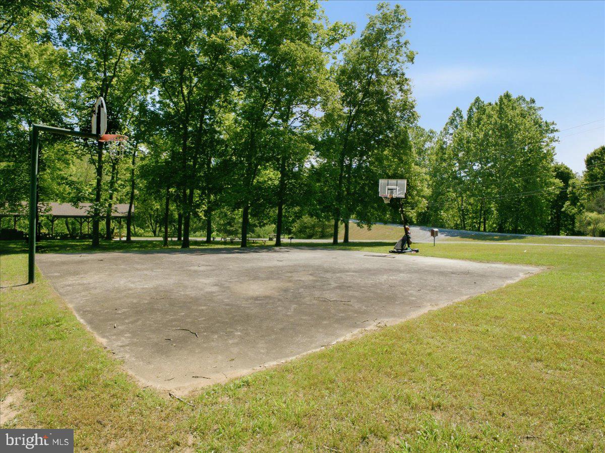 1054 River Bend Dr Property Photo 72
