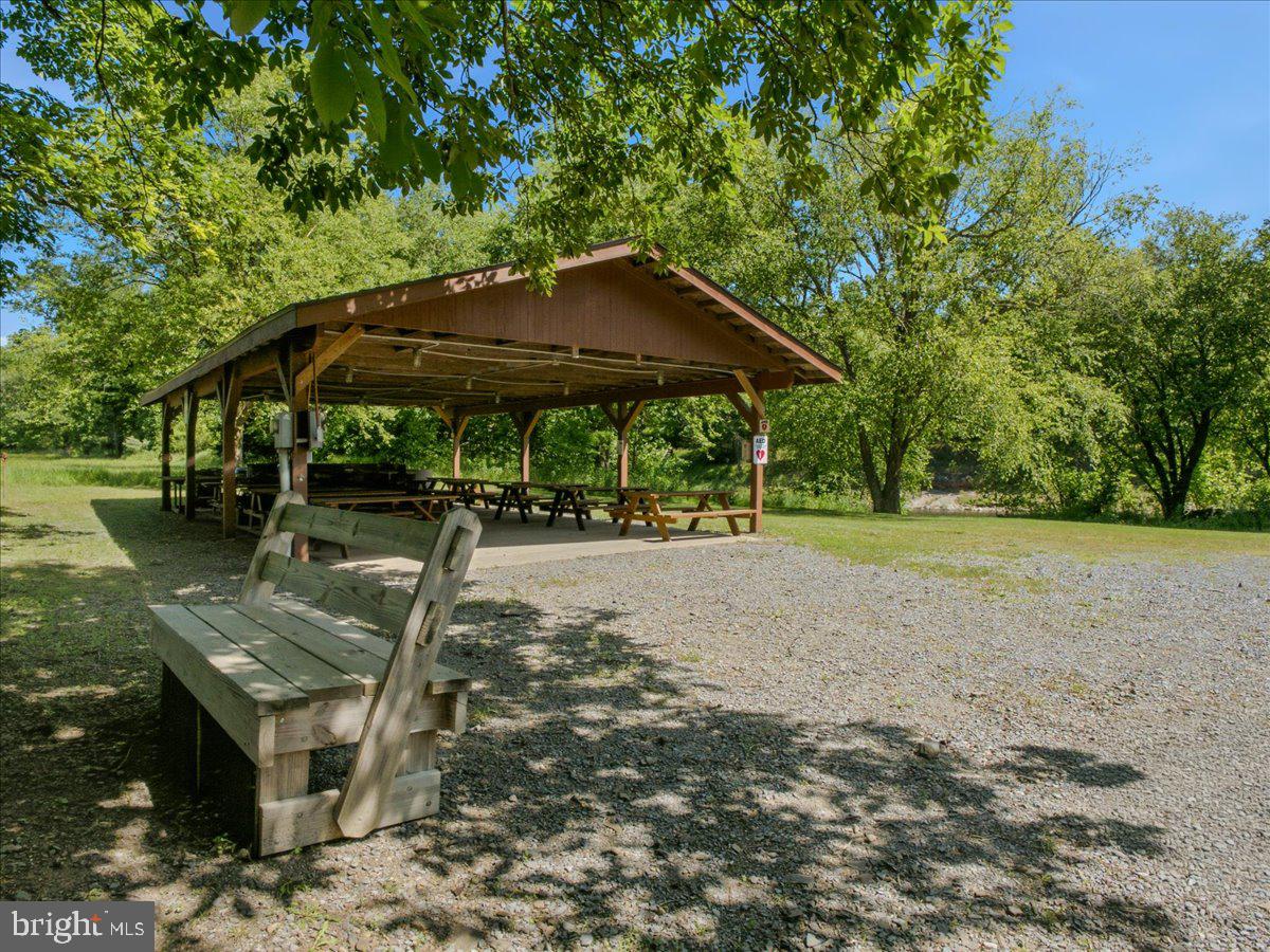1054 River Bend Dr Property Photo 73