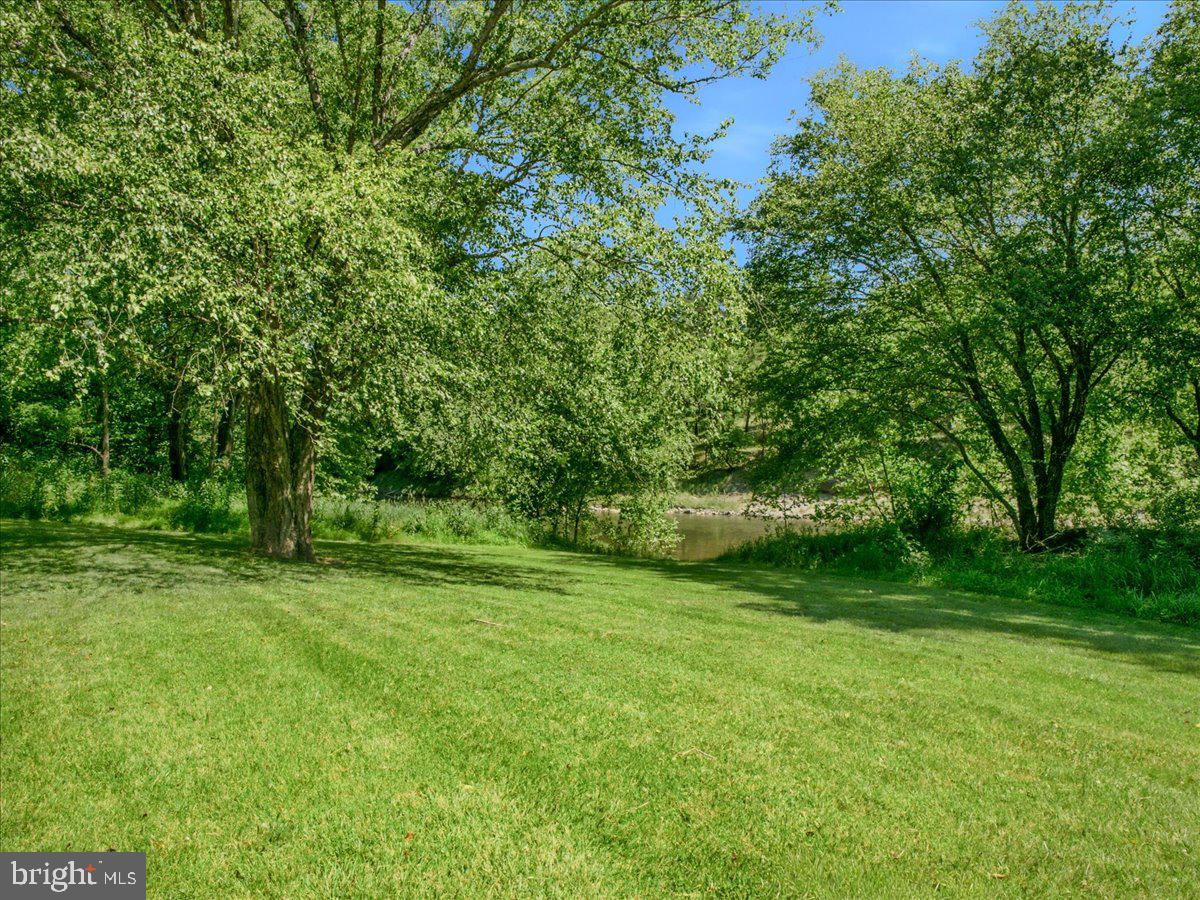 1054 River Bend Dr Property Photo 74
