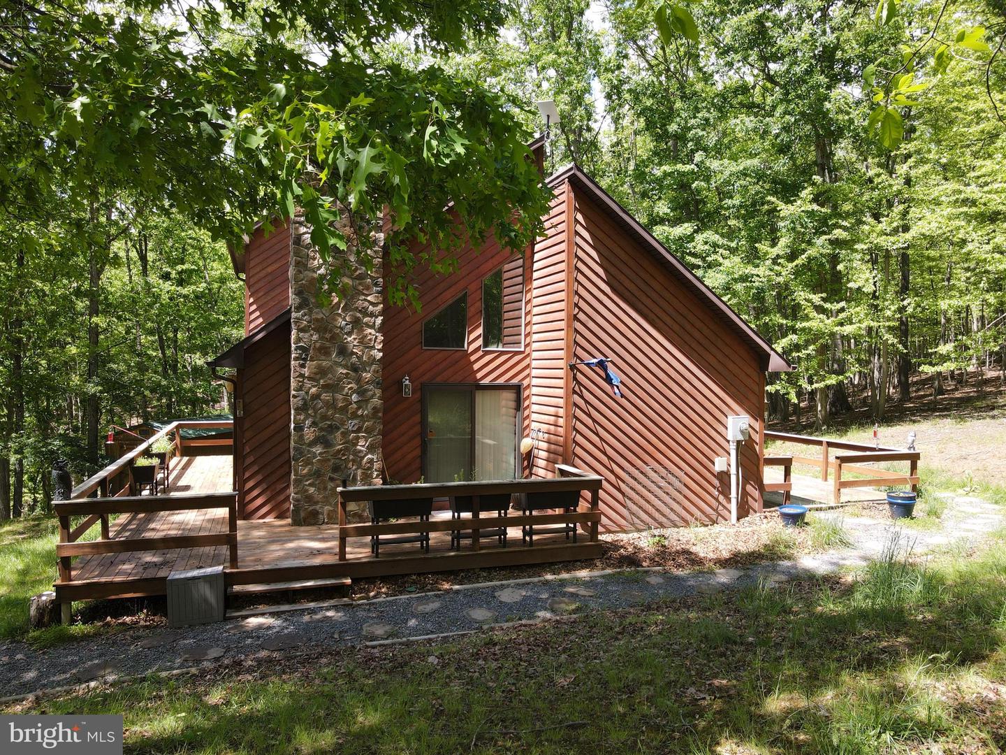 945 White Oak Trl Property Photo 5