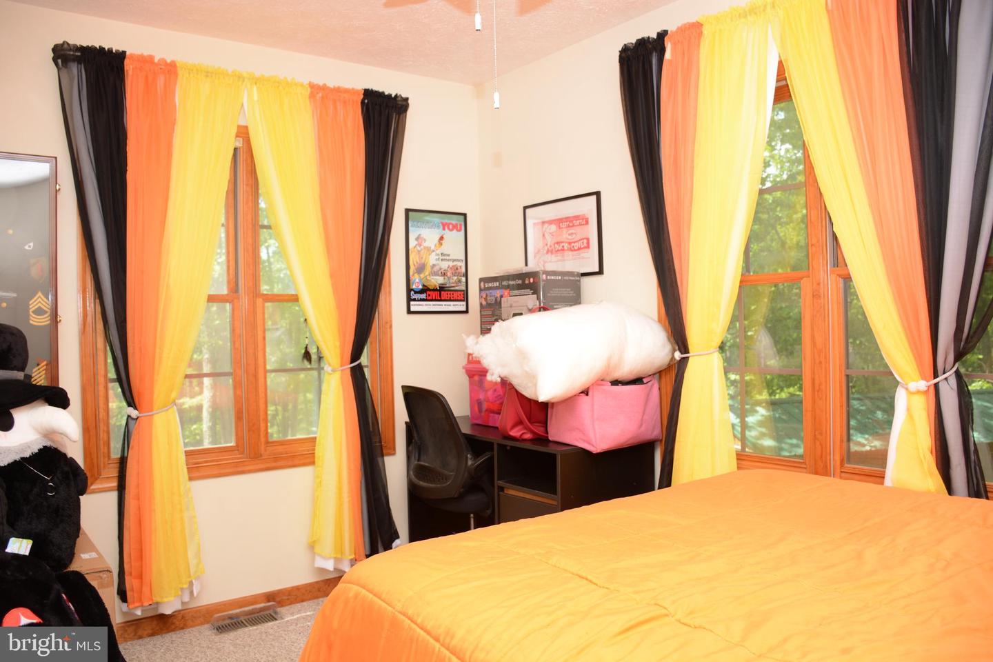 945 White Oak Trl Property Photo 18