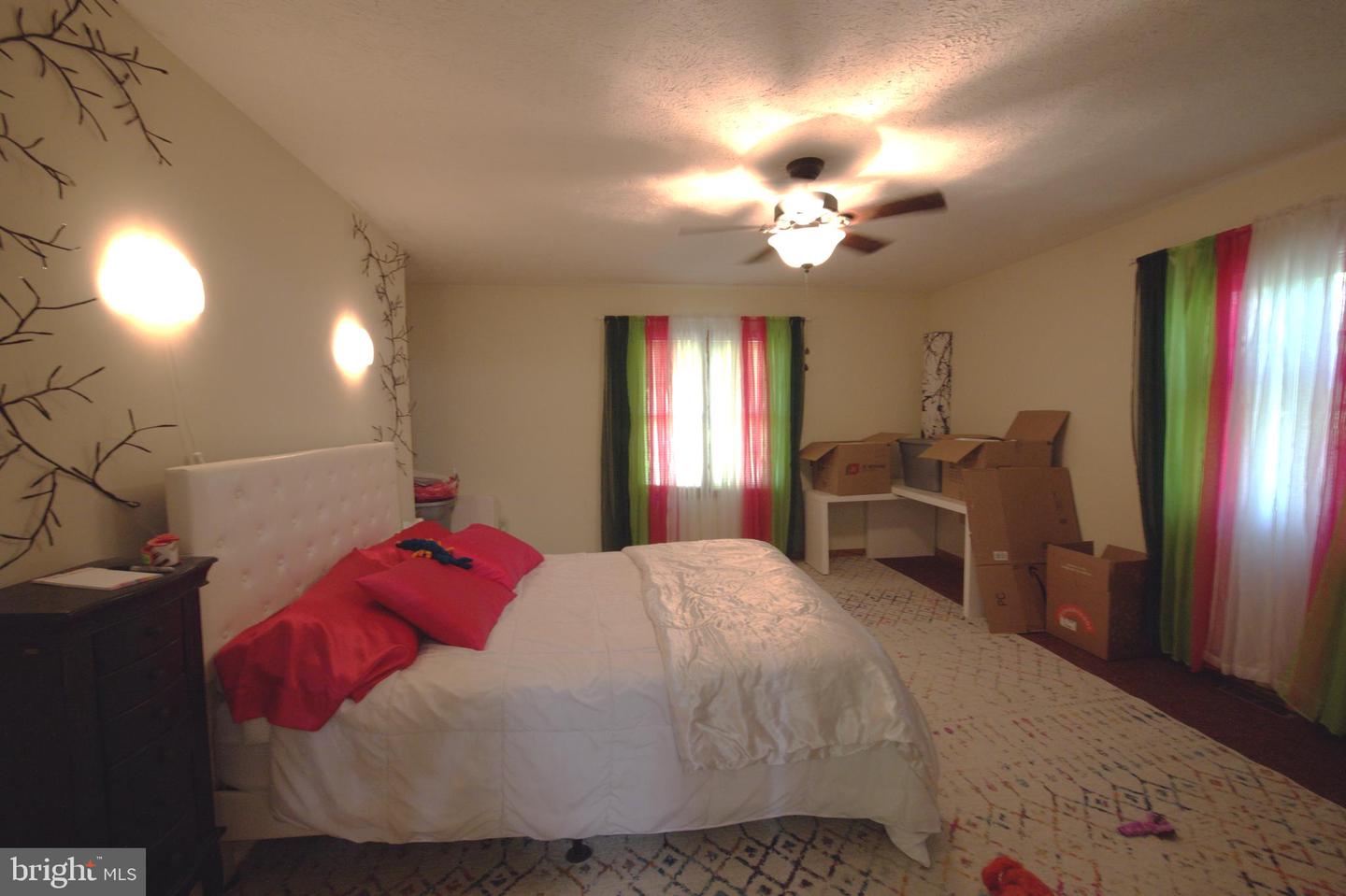 945 White Oak Trl Property Photo 23